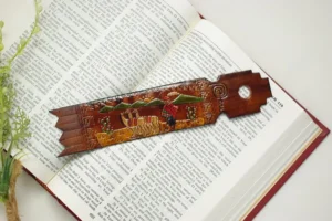 南米ペルーから　皮革職人手作りブックマーク　  Leather craftsman's handmade bookmark - 画像 (8)