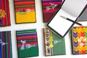 南米ペルーから　伝統柄のメモ帳　Notepad with traditional Andean patterns - 画像 (3)